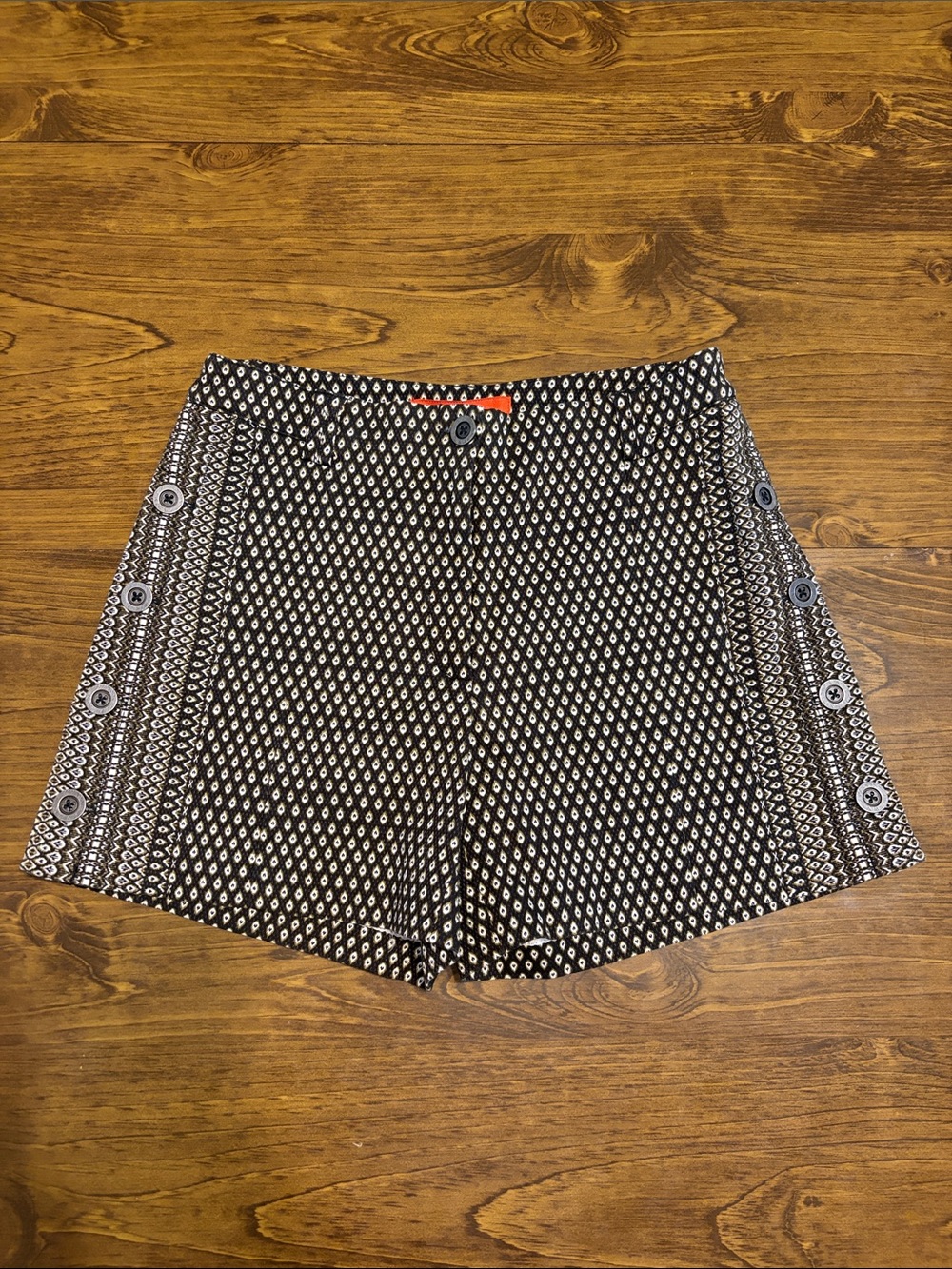 Anthropologie Cartonnier Geometric Print Side Button Shorts Size 4 NWT
